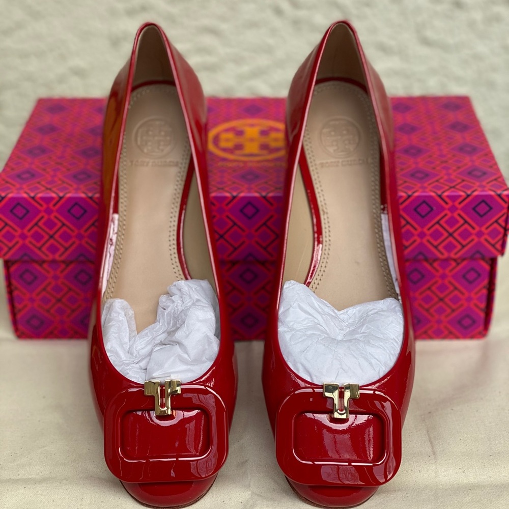 NWT Tory Burch T Ring flat patent ballet size 7.5